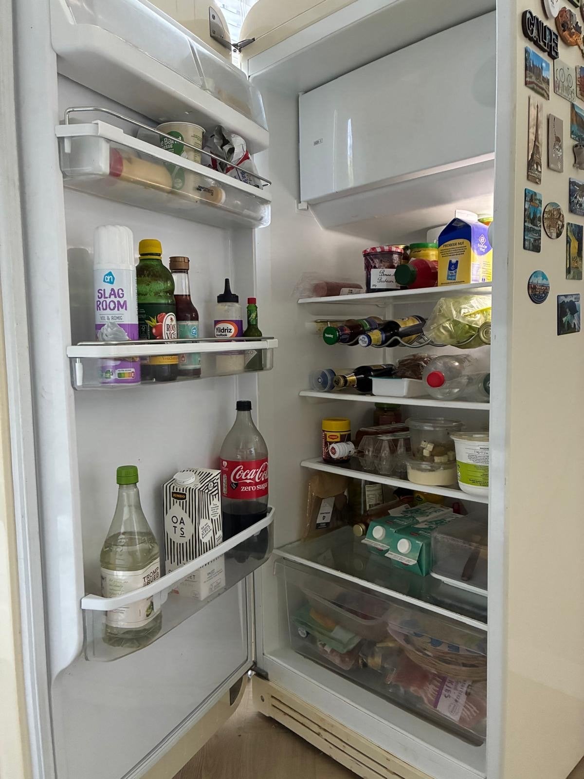 Smeg Koelkast - Retro Stijl, Ruim en Energiezuinig, Ophalen, Gebruikt, 200 liter of meer, 60 cm of meer