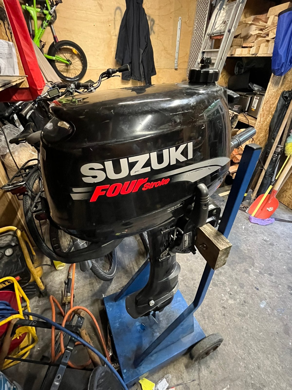 Suzuki 6 pk 4 takt kortstaart, Ophalen, Zo goed als nieuw
