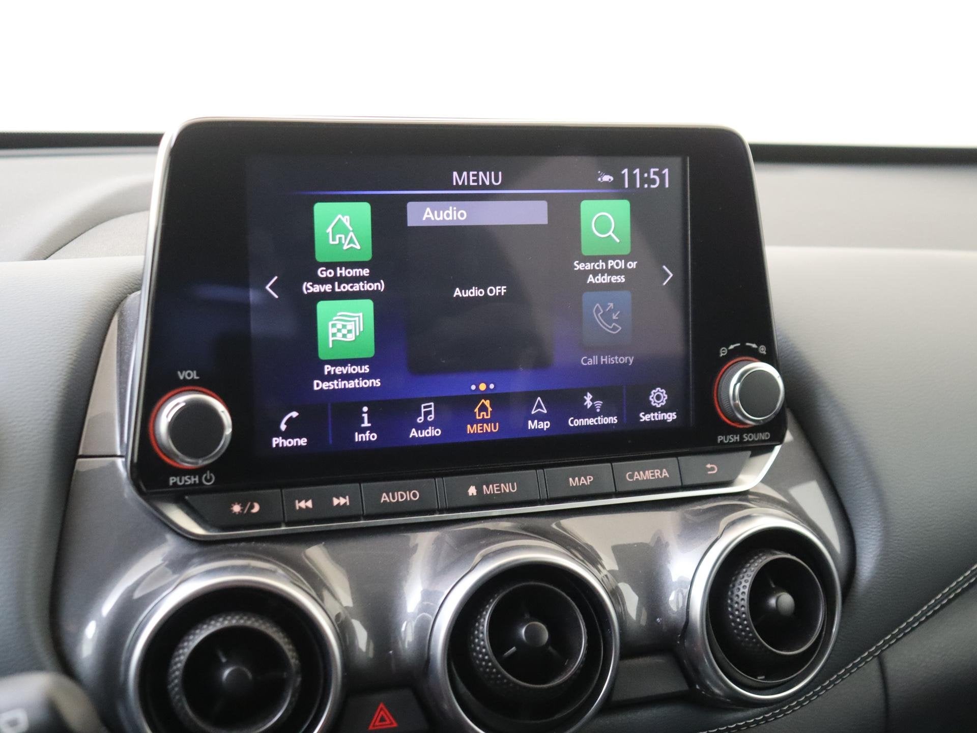 Foto 16 van Nissan Juke 1.0 DIG-T N-Connecta | Achteruitrijcamera | Appl