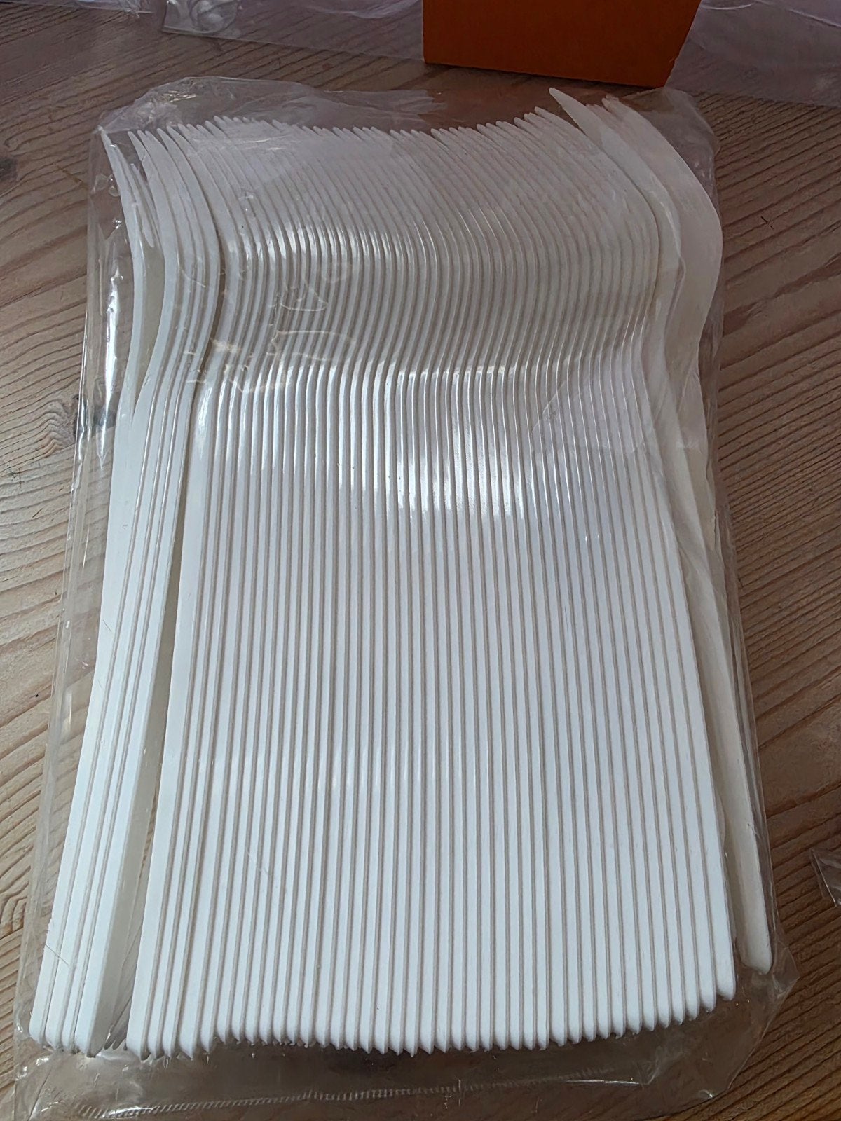 100x plastic vorken - Nieuw in ongeopende verpakking, Kunststof, Los bestek, Nieuw, Ophalen of Verzenden
