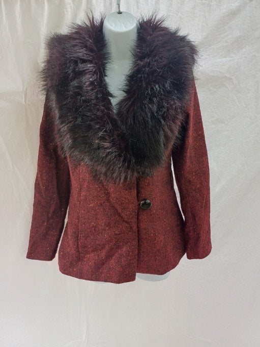 Gave rode jas met grote nepbontkraag 20% wol mt 34 merk H&M, ., Ophalen of Verzenden, Zo goed als nieuw, .