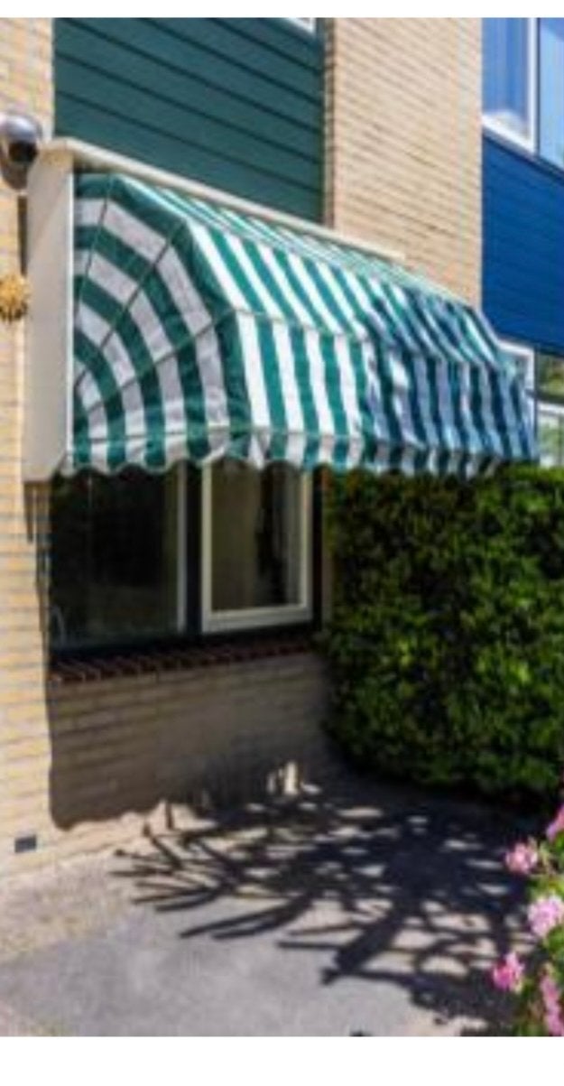 Groene markies met witte ombouw (1.96 x 1m), Tuin en Terras, Ophalen, Gebruikt, Minder dan 250 cm, Markies