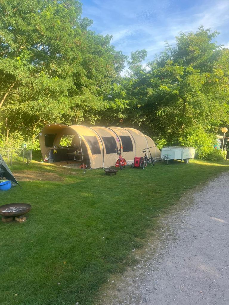 ZGAN: Karsten Imperia met verlengluifel en extra’s, Caravans en Kamperen, Tenten, Ophalen, Zo goed als nieuw, Tot en met 6