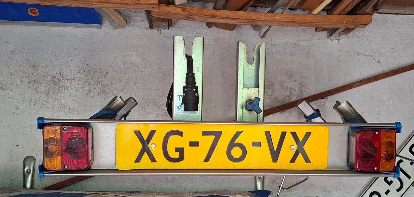 Twinny Load fietsendrager, Ophalen, Trekhaakdrager