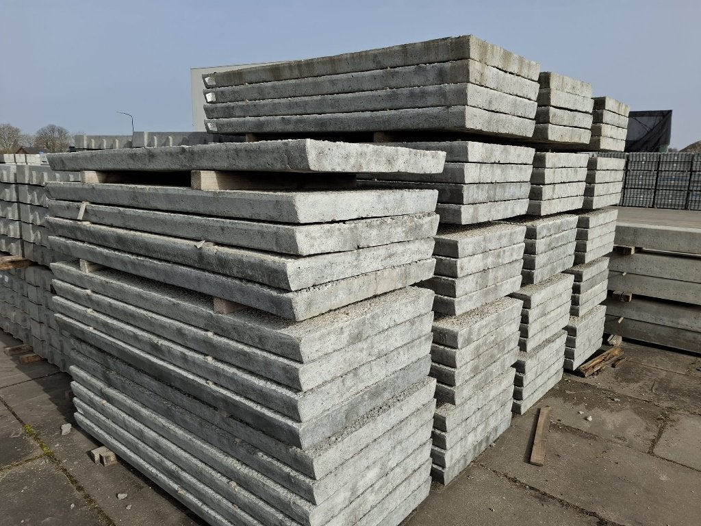 Restpartij 32 stuks betonplaat ruw 200x86x10cm €20.00/m2, Tuin en Terras, Tegels en Klinkers, Nieuw, Terrastegels, Beton, 10 m² of meer