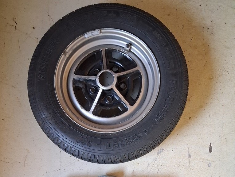 Commodore A GS reservewiel, Auto-onderdelen, Ophalen, Gebruikt