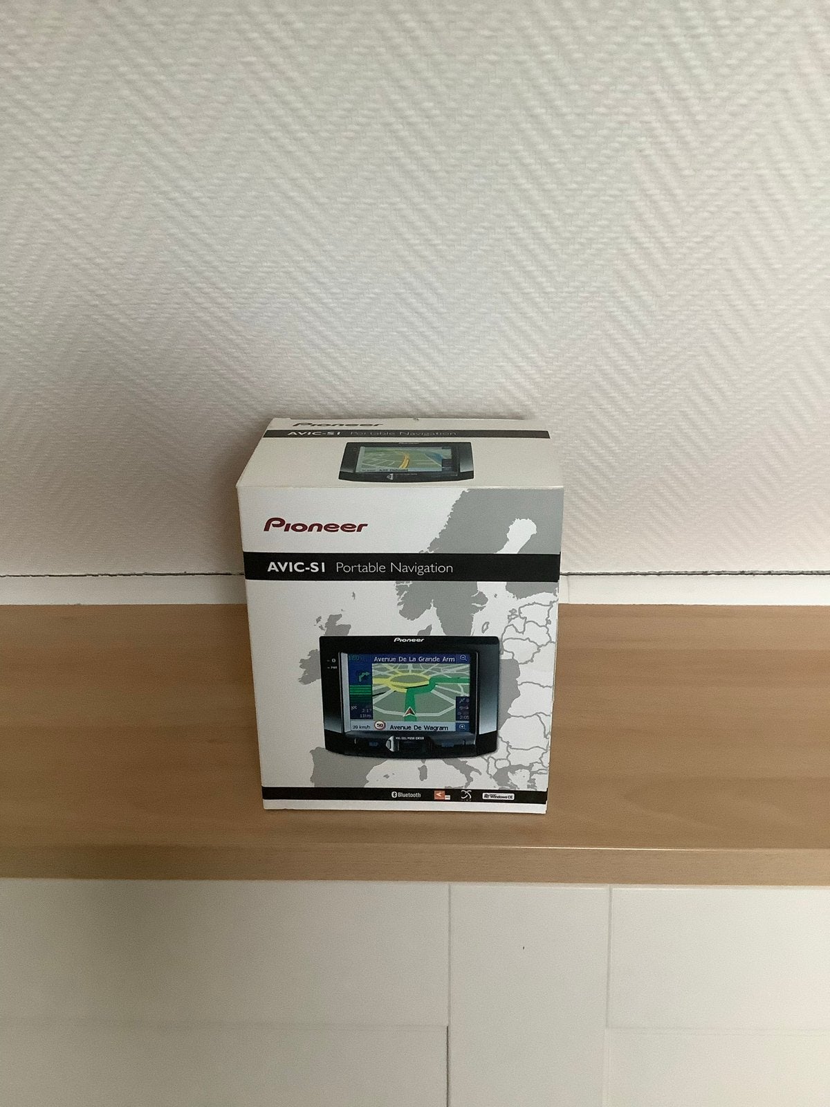 Pioneer AVIC-S1 Draagbare Navigatie met Europa Kaarten, Ophalen, Zo goed als nieuw