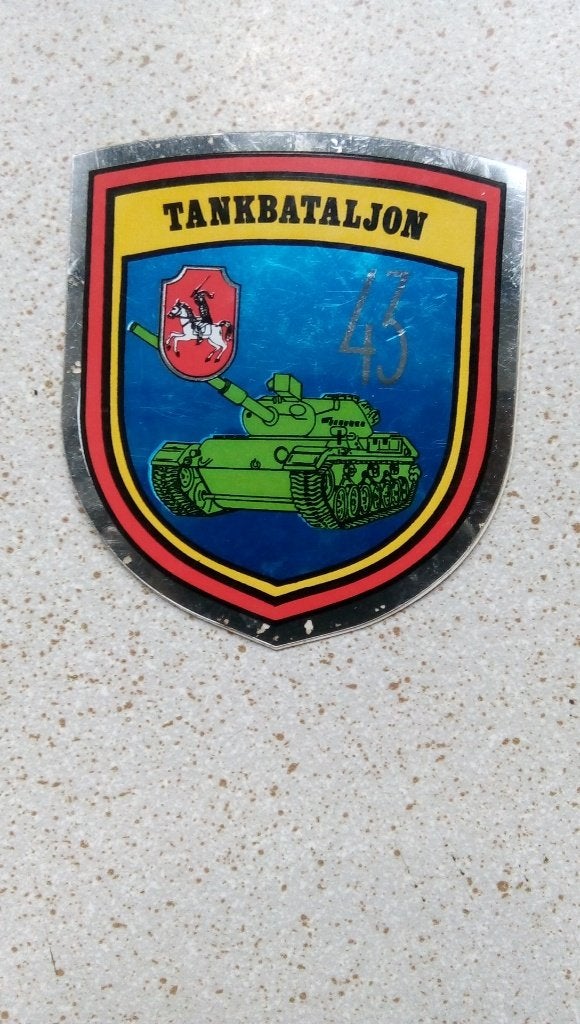 militaire sticker 43 tankbataljon, Ophalen of Verzenden, Landmacht, Nederland, Embleem of Badge