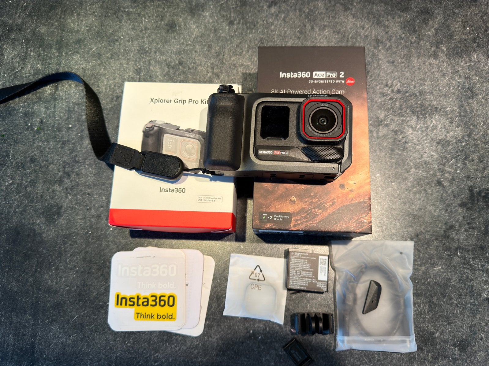 Insta360 Ace Pro 2 met Xplorer Grip Pro Kit, Ophalen of Verzenden, Zo goed als nieuw, Overige merken