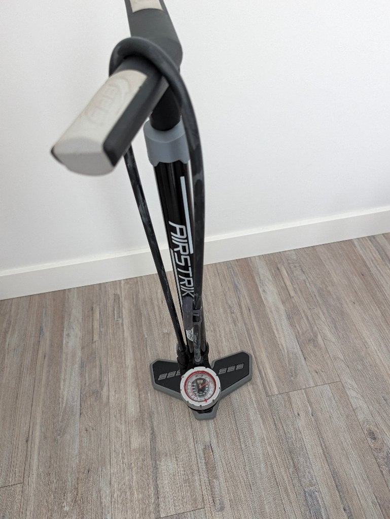 Fietspomp, Ophalen, Drukmeter, Zo goed als nieuw