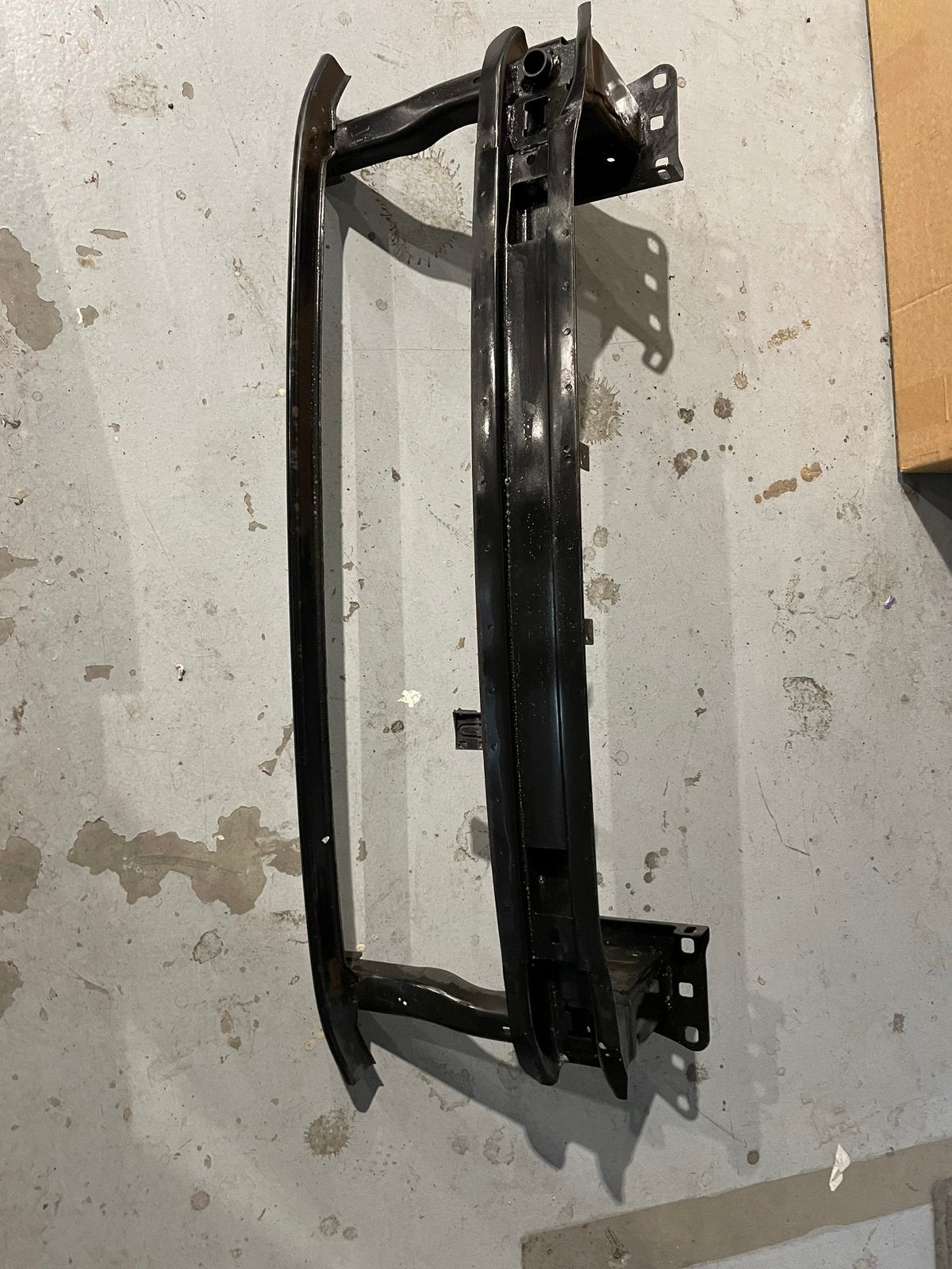 VW polo 6R. Front.  Bumper reinforcement., Ophalen, Bumper