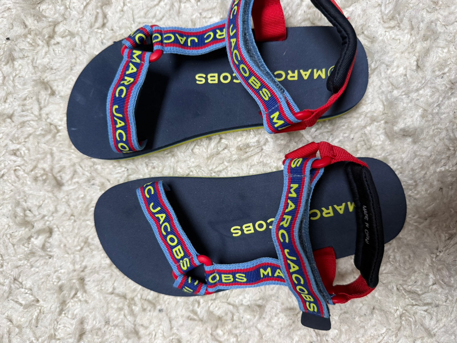 Off-white kids sandals & Marc jacobs kids sandals, Kinderen en Baby's, Ophalen of Verzenden, Nieuw