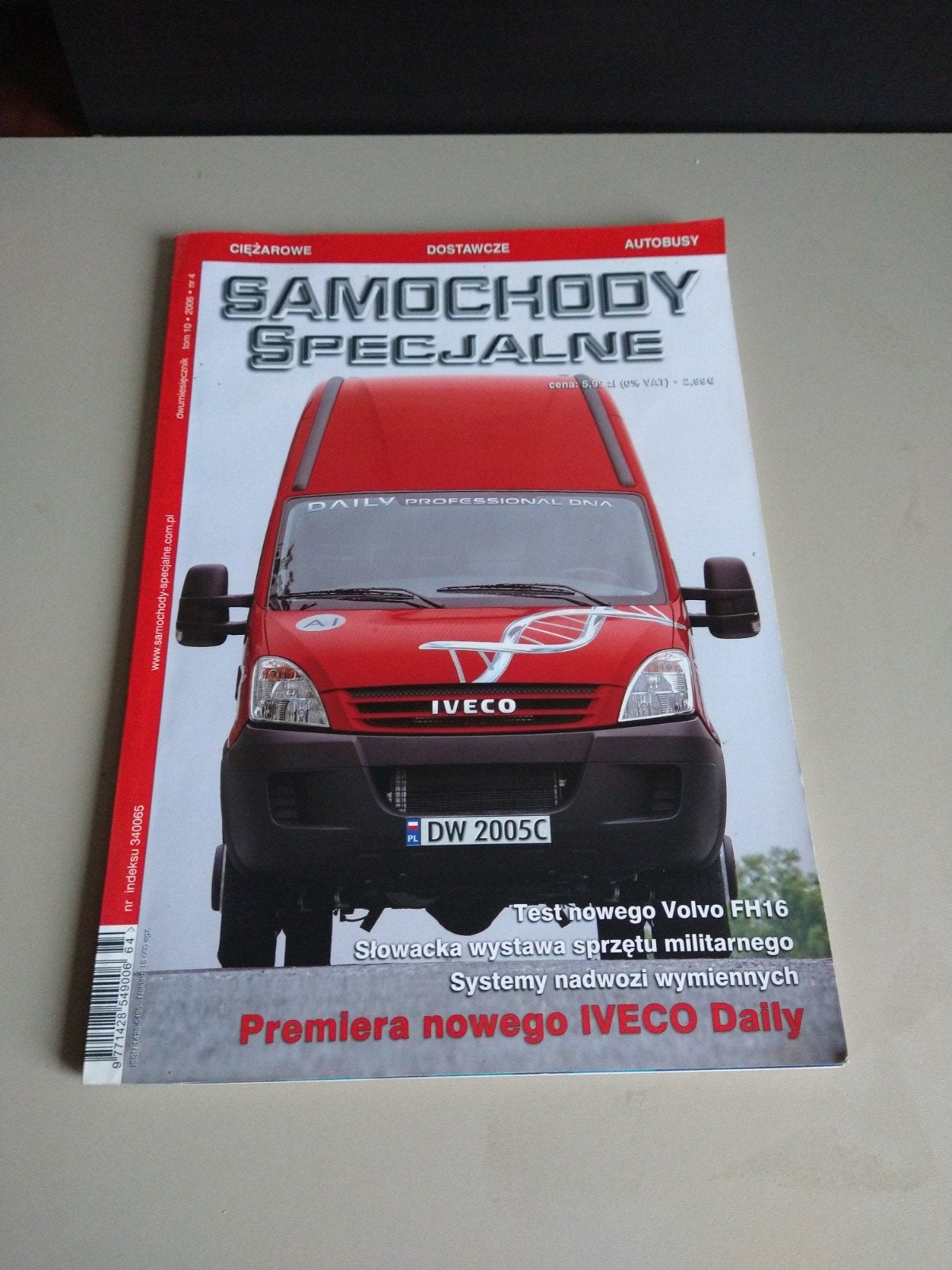Samochody Specjalne - IVECO Daily Pools, Boeken, Ophalen of Verzenden, Gelezen, Overige merken, Diverse auteurs