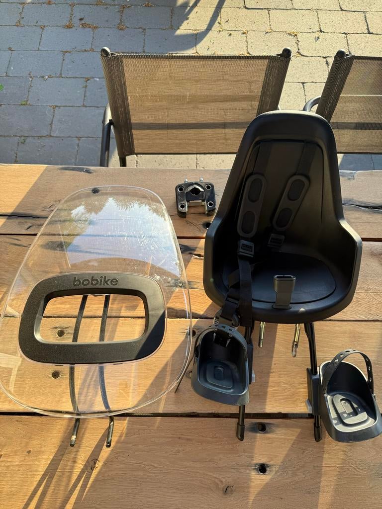Bobike ONE mini fietsstoeltje met windscherm, Ophalen, Voetsteuntjes, Zo goed als nieuw, Voorzitje
