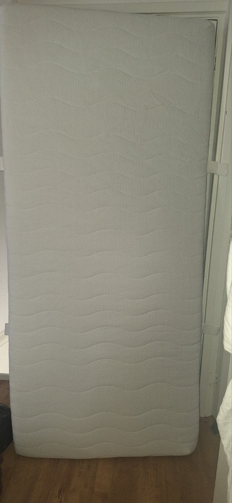 Traagschuim matras 90x200 met uitwasbare tijk, Huis en Inrichting, Ophalen