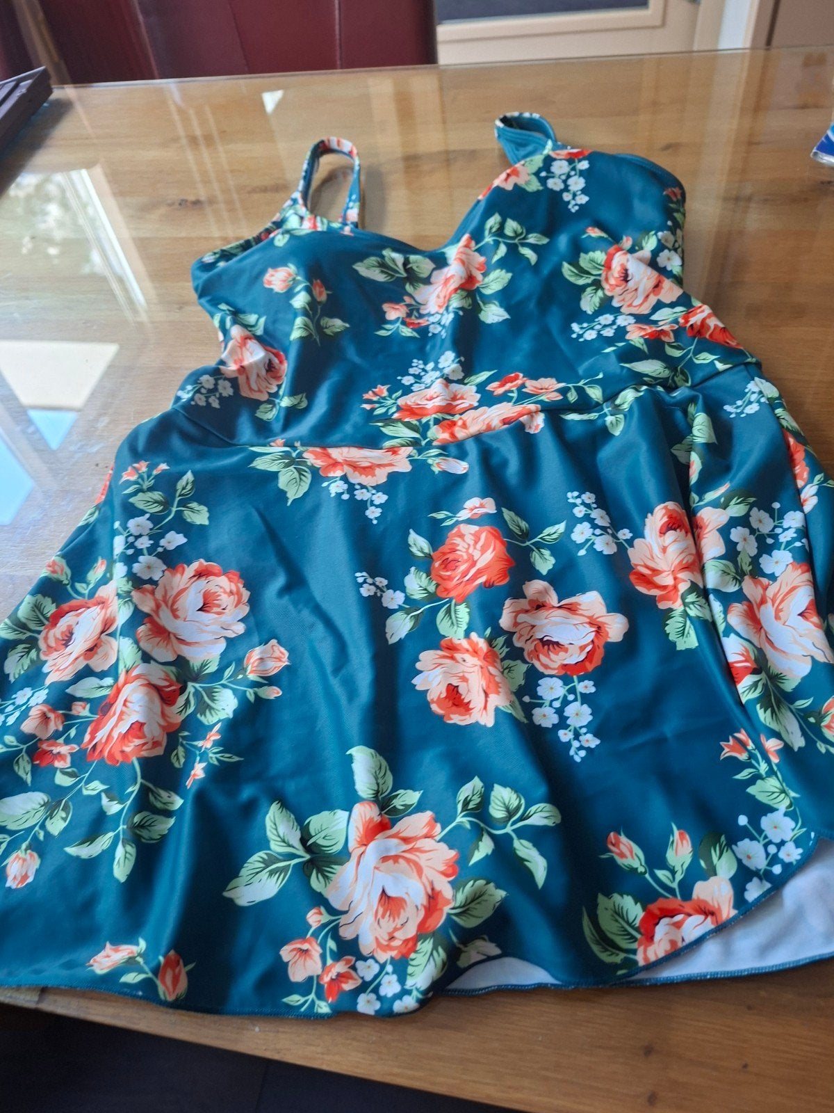 Nieuw XXXL Badpak met rokje - Bloemenprint, Kleding | Dames, Badmode en Zwemkleding, Ophalen of Verzenden, Nieuw, Meerkleurig