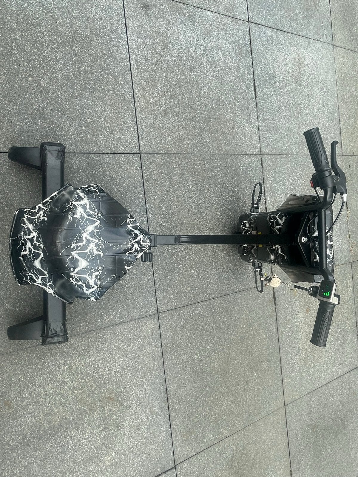 Elektrische Drift Trike - Zwart met Bliksemdesign, Ophalen, Gebruikt, Schijfrem