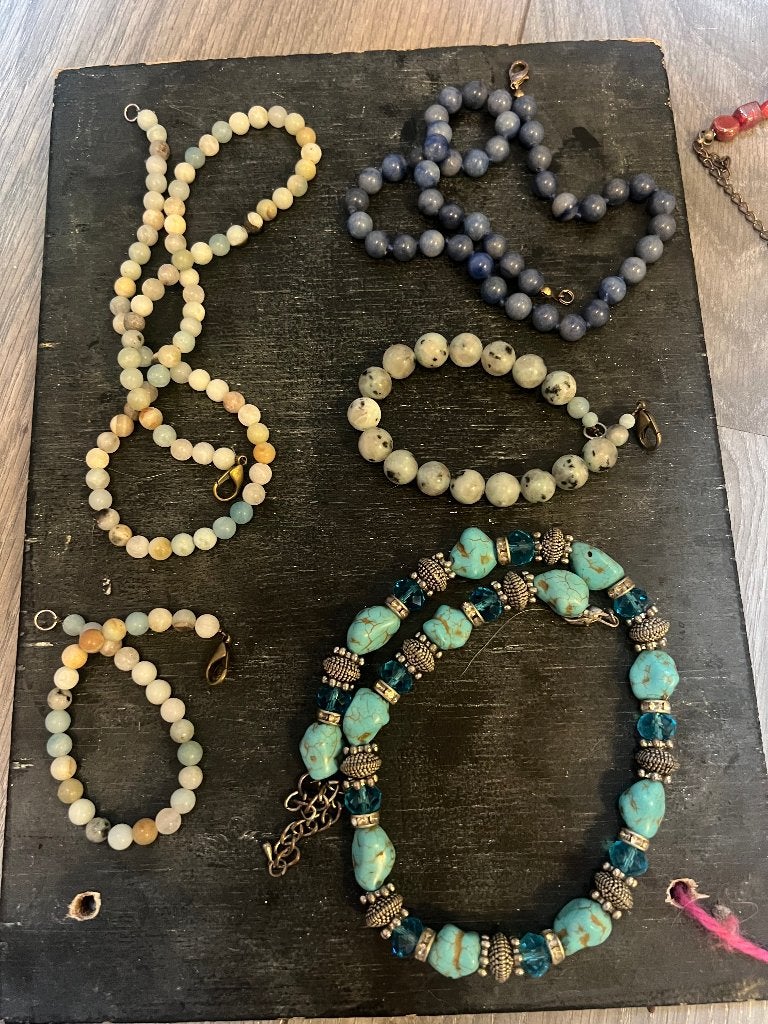 Vintage retro halfedelstenen set kettingen armband turkoois, Overige materialen, Blauw, Ophalen of Verzenden, Zo goed als nieuw