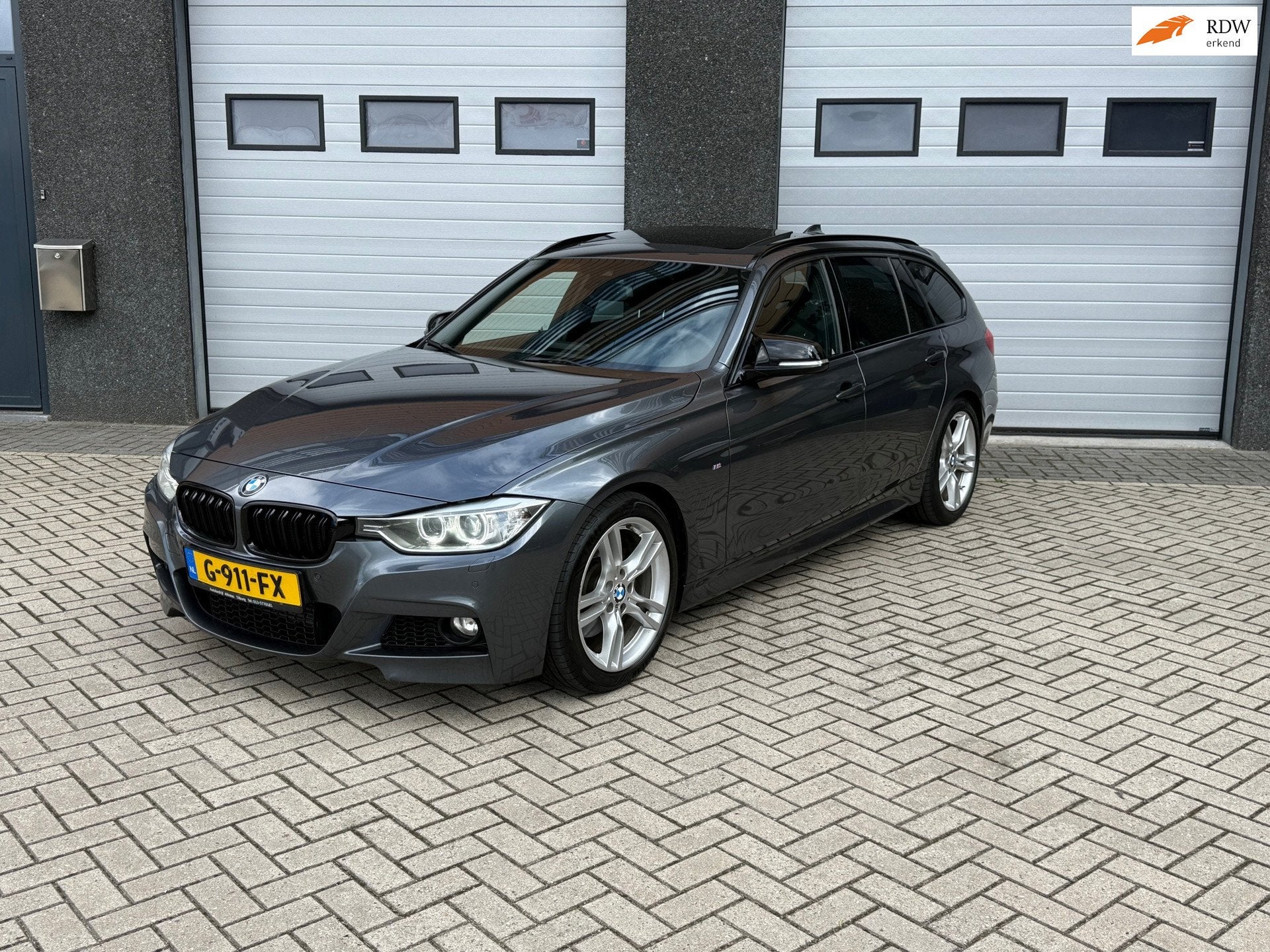 BMW 3-serie Touring 328i High Executive M-PAKKET/PANO/AUT/CL, Auto's, BMW, Automaat, 745 kg, Gebruikt, Euro 6