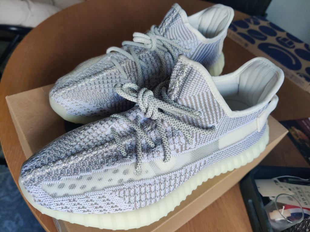 Adidas Yeezy Boost 350 V2 Static, Kleding | Heren, Schoenen, Wit, Nieuw, Ophalen of Verzenden, Sneakers of Gympen