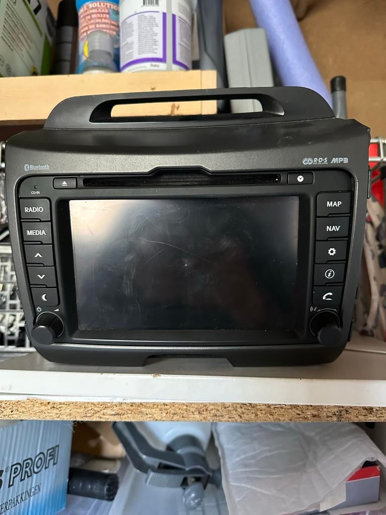 Kia Sportage Navigatiesysteem - Bluetooth, CD, MP3, NAV, Ophalen, Gebruikt
