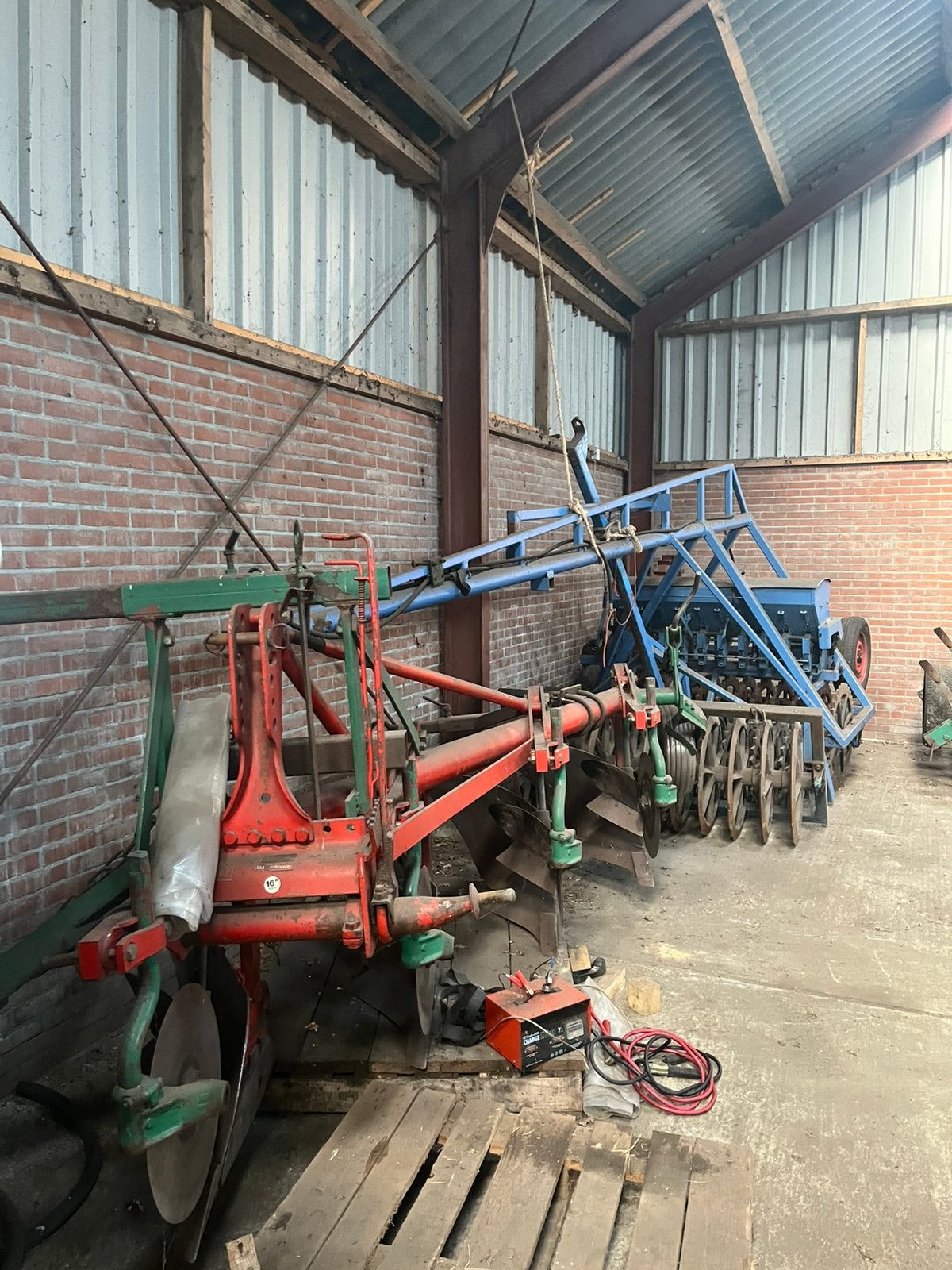 Ploeg met zaaimachine, Tuin en Terras, Ophalen of Verzenden