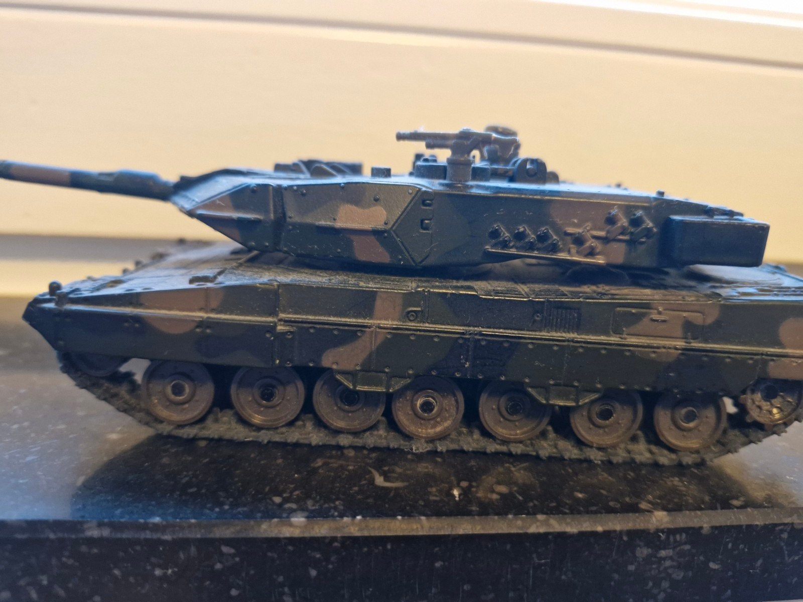 Tank, Ophalen of Verzenden, Zo goed als nieuw