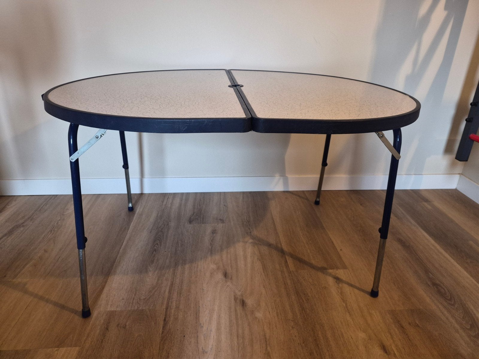 Inklapbare campingtafel 90x120 cm - Ovaal, Caravans en Kamperen, Ophalen, Gebruikt