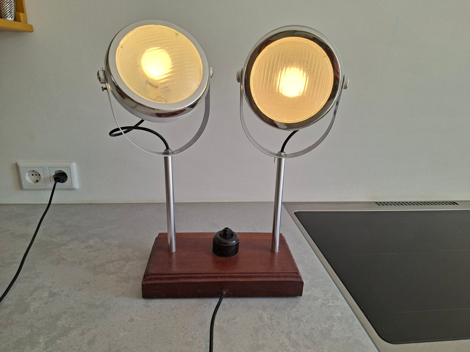 Vintage lamp met 2 bollen - Uniek design, Ophalen
