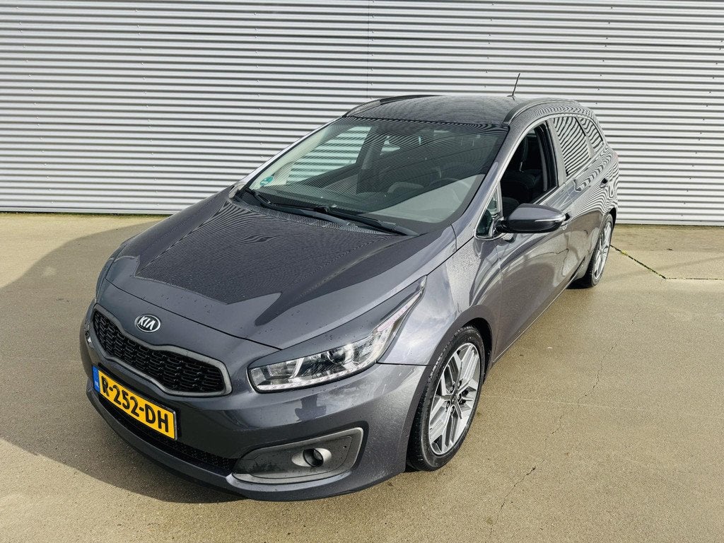 Kia cee'd Sportswagon 1.6 GDI DynamicLine Automaat6 | Clima, Auto's, Kia, Gebruikt, 4 cilinders, Parkeersensor, 600 kg