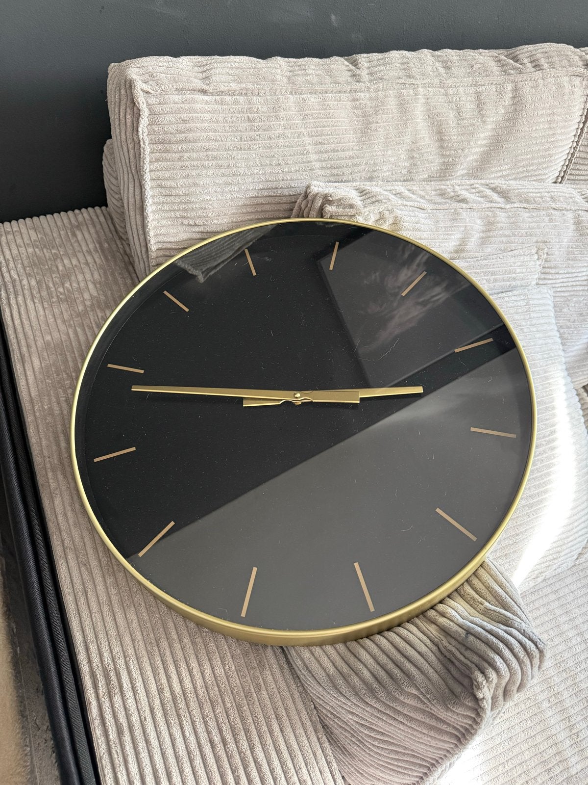 Goudkleurige wandklok, 50cm, Ophalen, Goud, Analoog, Werkt op batterijen