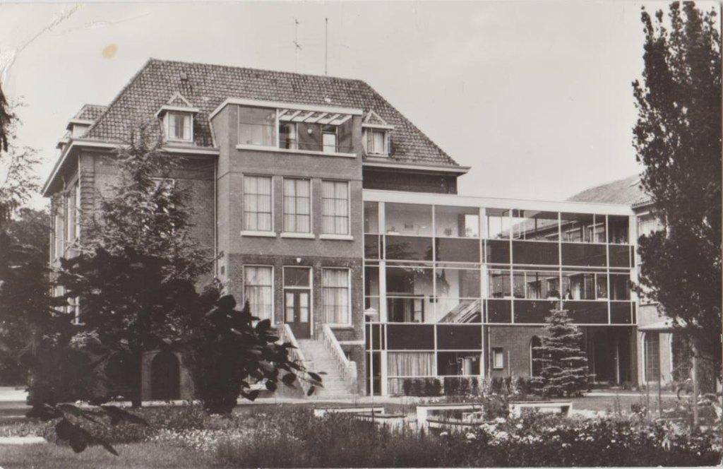 Dordrecht Klein Amstelwyck achtergevel 1974., Verzenden, 1960 tot 1980, Gelopen, Zuid-Holland