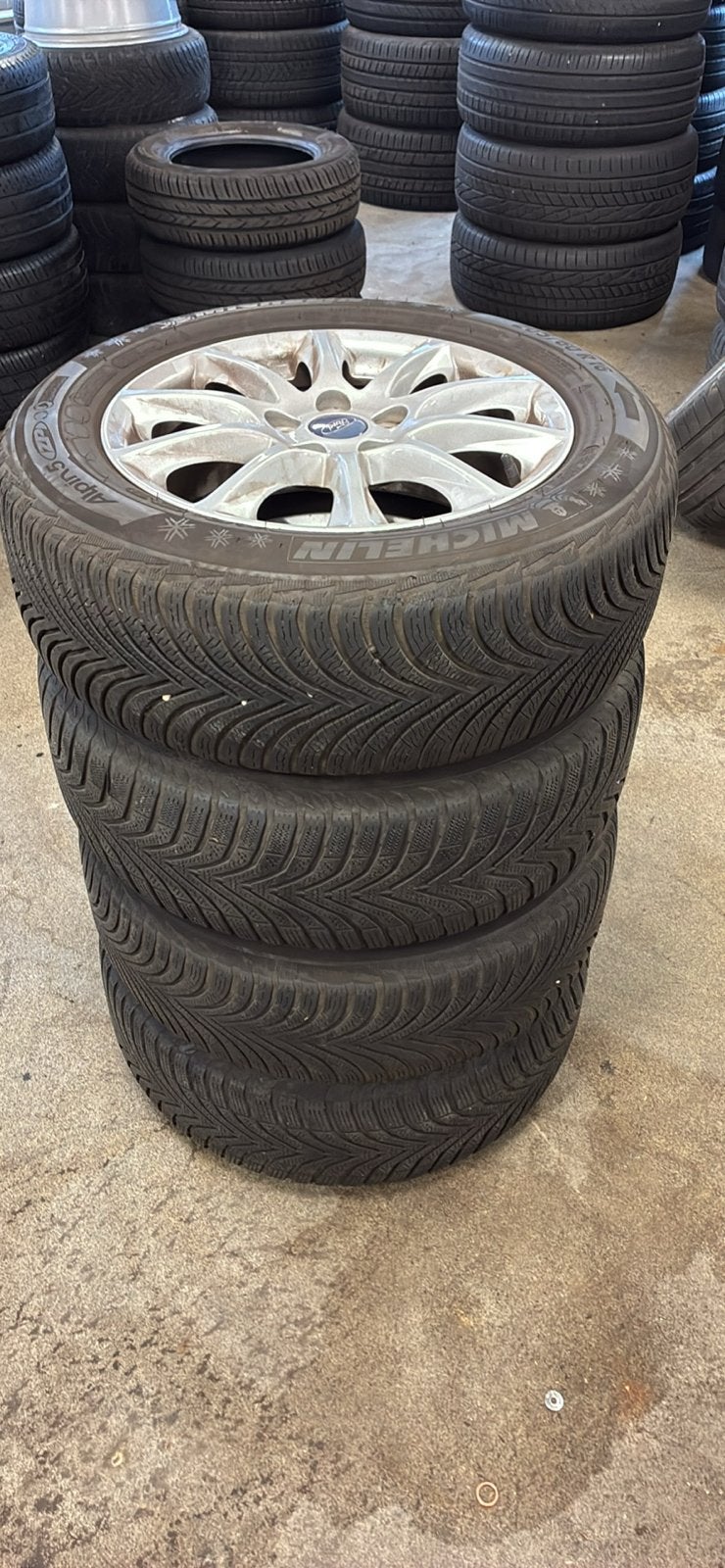 Winterbanden 205/60/R16 Ford Focus/Mondeo, Ophalen, Gebruikt, 16 inch, Band(en)