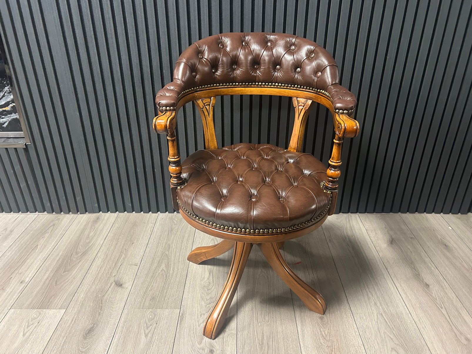 Chesterfield Lederen Bureaustoel !!, Huis en Inrichting, Bureaustoelen, Ophalen of Verzenden, Zo goed als nieuw, Bruin