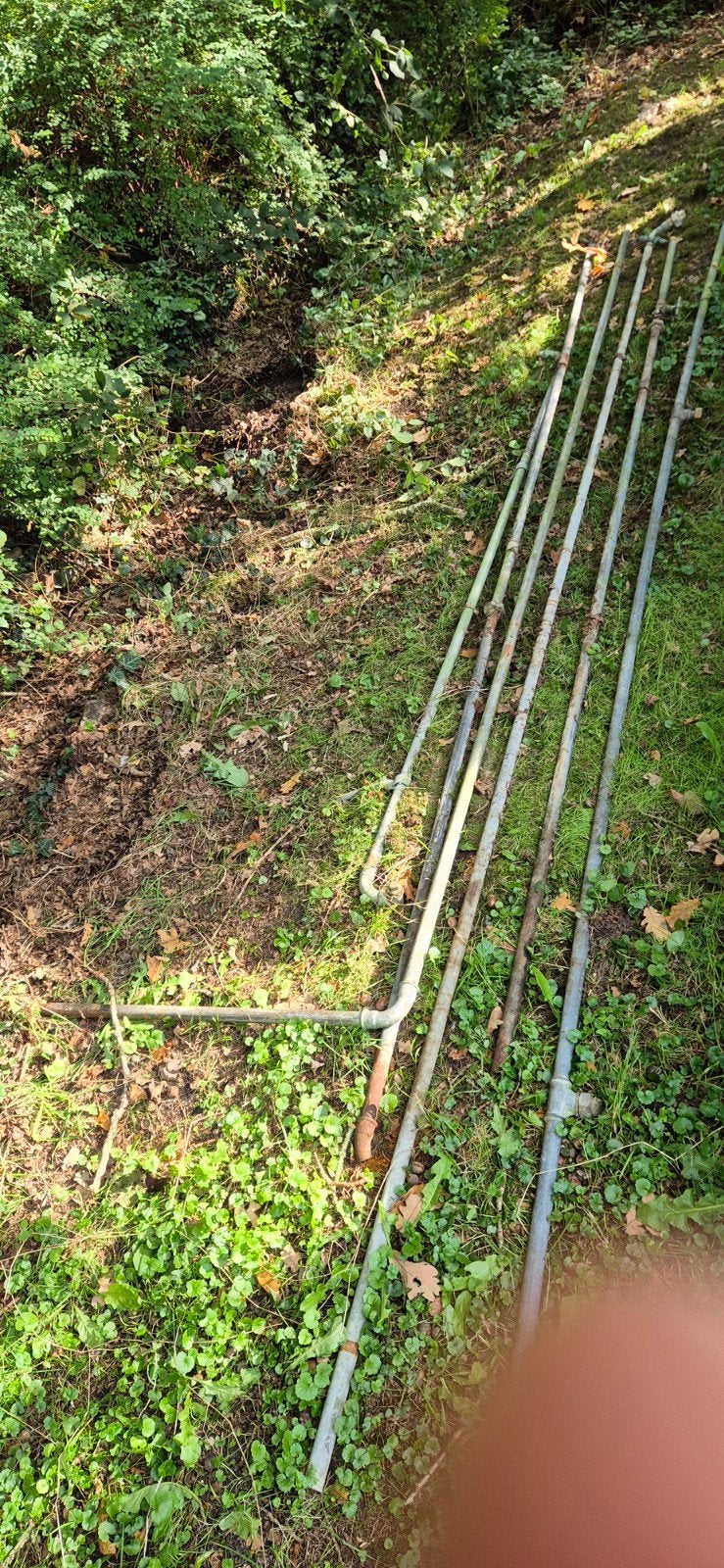 waterleiding uit oude boerderij  stalen buis, Ophalen, Gebruikt, IJzer