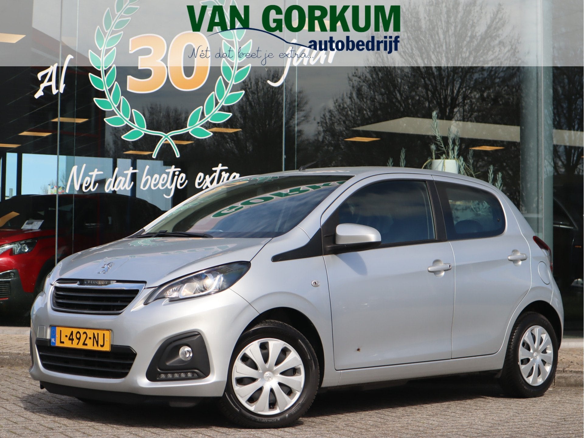 Peugeot 108 1.0 e-VTi Active Airco / Elekramen / Bluetooth /, Auto's, Voorwielaandrijving, Stof, Gebruikt, 4 stoelen
