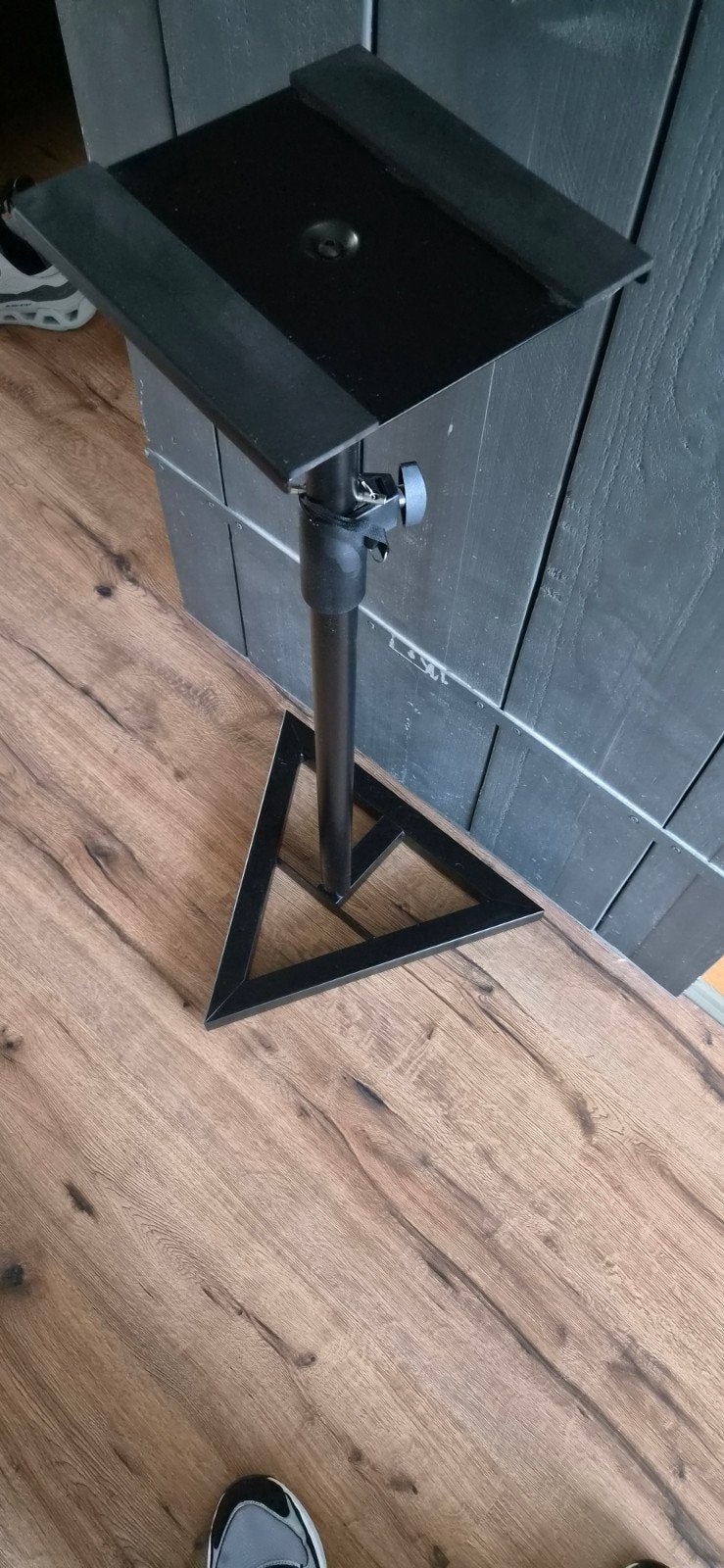 innox 2x monitorstand, Ophalen, Zo goed als nieuw