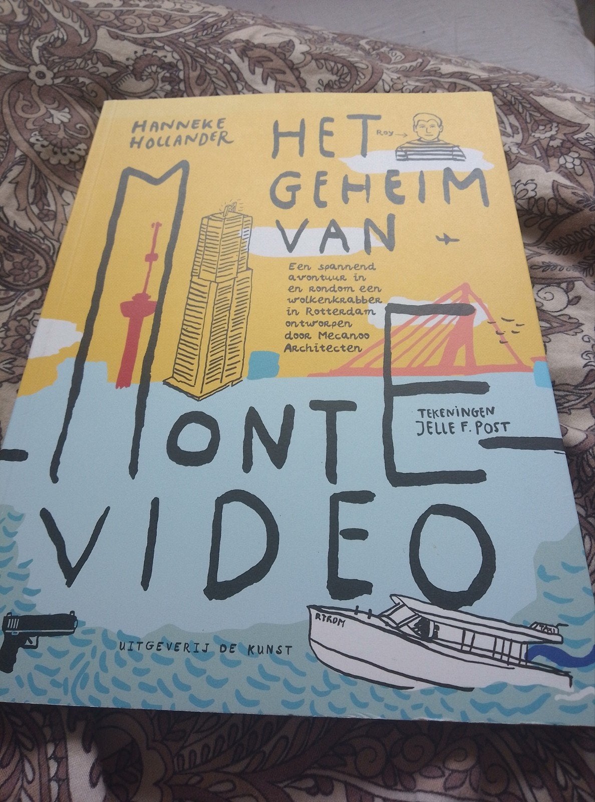 Hanneke Hollander - Het geheim van Montevideo, Fictie algemeen, Ophalen of Verzenden, Zo goed als nieuw, Hanneke Hollander