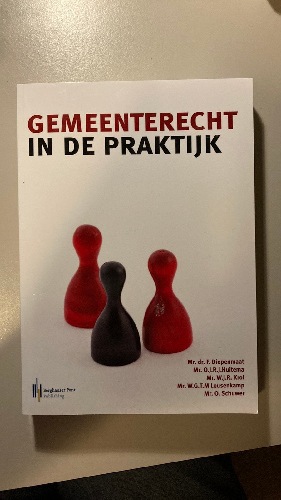 Wim Mr. O.J.R.J. Krol - Gemeenterecht in de praktijk, Boeken, Sociale wetenschap, Ophalen of Verzenden, Zo goed als nieuw, Wim Mr. O.J.R.J. Krol; Olaf Mr. O. Schuwer; Frank Mr. Dr. F. ...