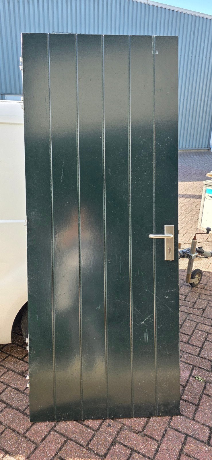 Massieve plaatdeur buiten inclusief klink en slot, Ophalen, Gebruikt, 80 tot 100 cm, Buitendeur