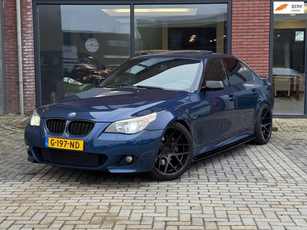 BMW 5-serie 545i Executive | V8 | VOL! | Pano | M pakket | M, Automaat, Achterwielaandrijving, Gebruikt, 2000 kg