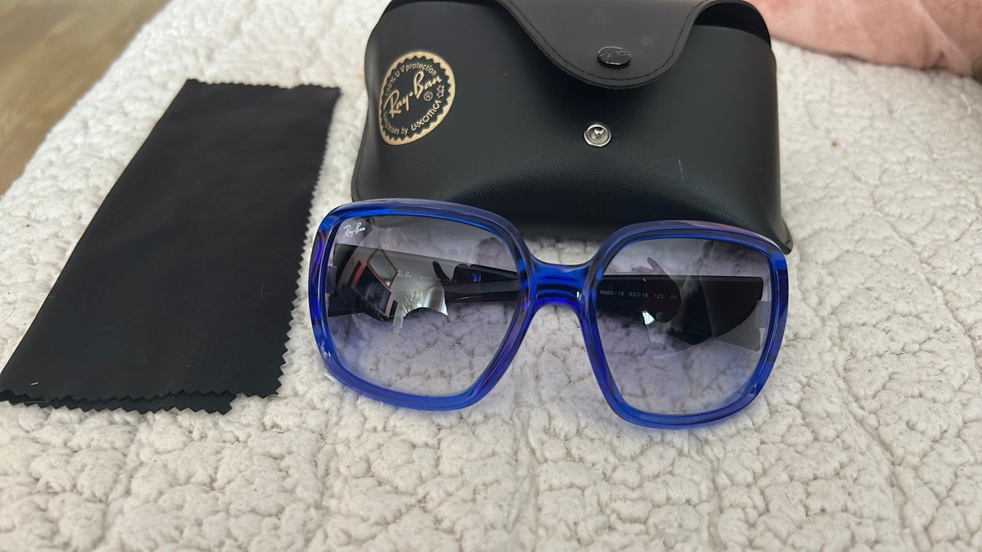 Ray-Ban zonnebril, Zonnebril, Blauw, Ophalen of Verzenden, Zo goed als nieuw