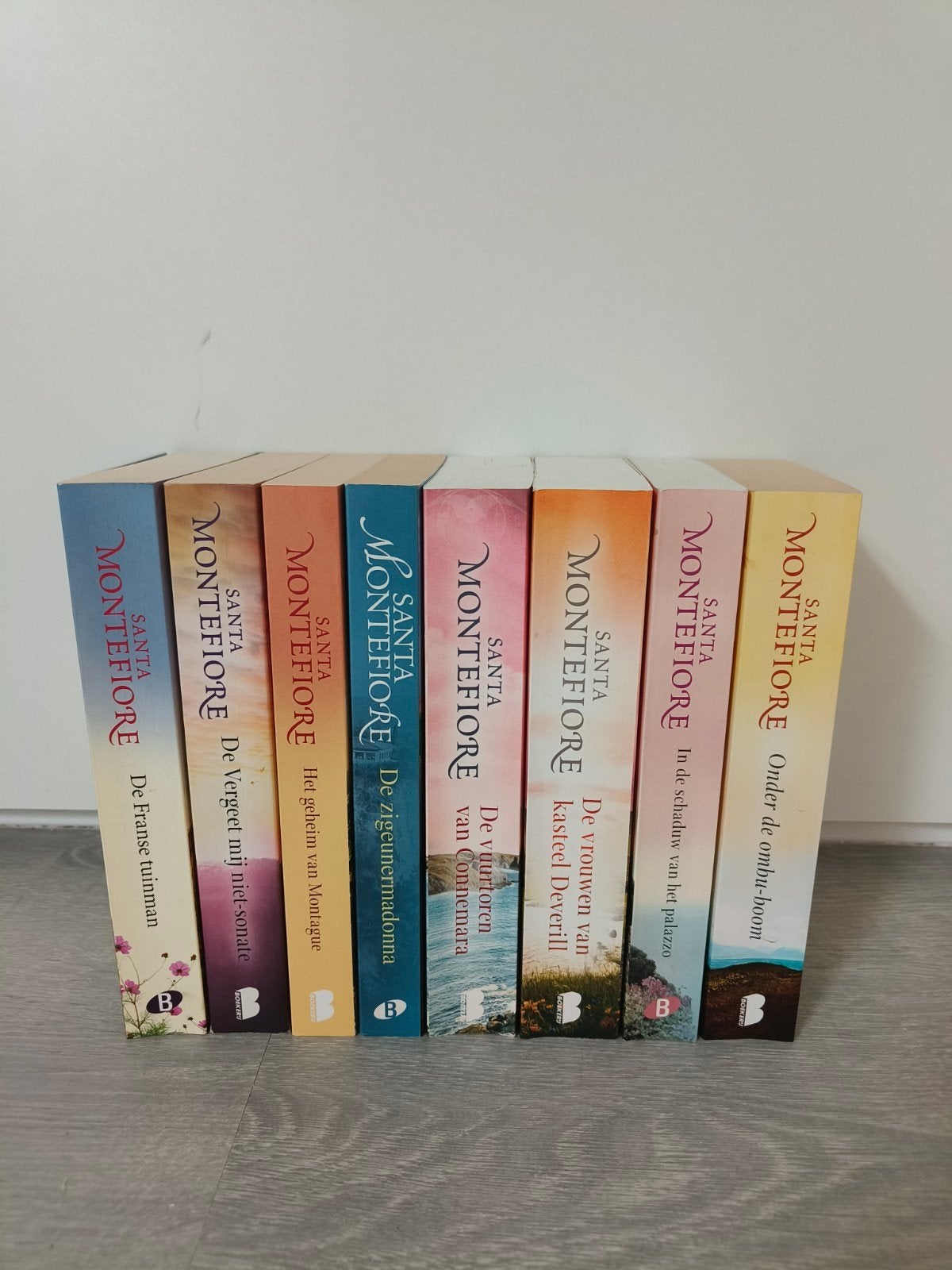 8 boeken van Santa Montefiore, Boeken, Romans, Ophalen of Verzenden, Gelezen, Santa Montefiore