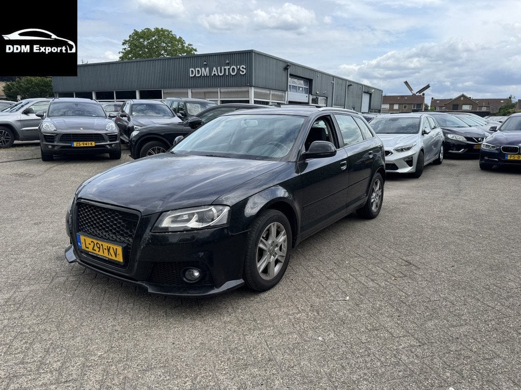 Audi A3 Sportback 1.4 TFSI Attraction (bj 2010), Voorwielaandrijving, Euro 5, Stof, Gebruikt