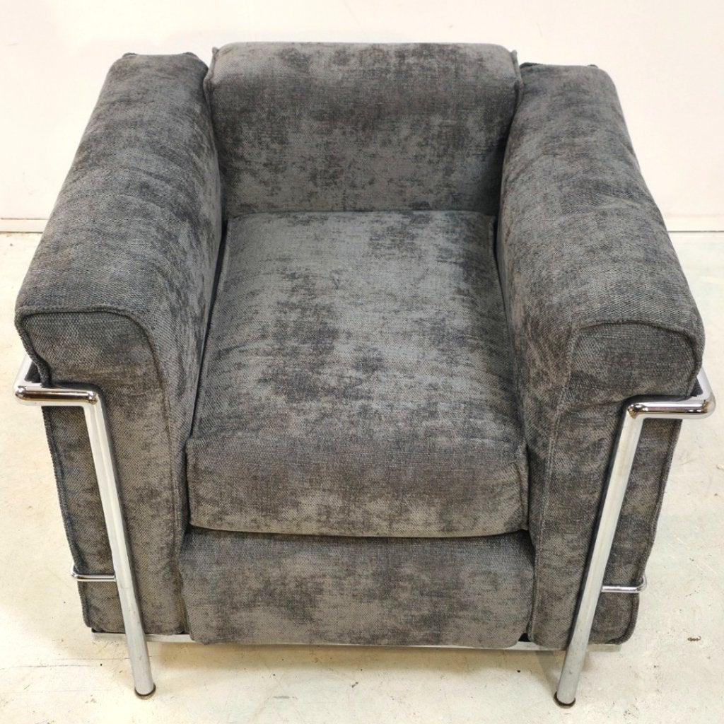 Cassina Le Corbusier lc2 vroeg model jaren 60/70 vintage, Minder dan 50 cm, Gebruikt, 75 tot 100 cm, Ophalen of Verzenden