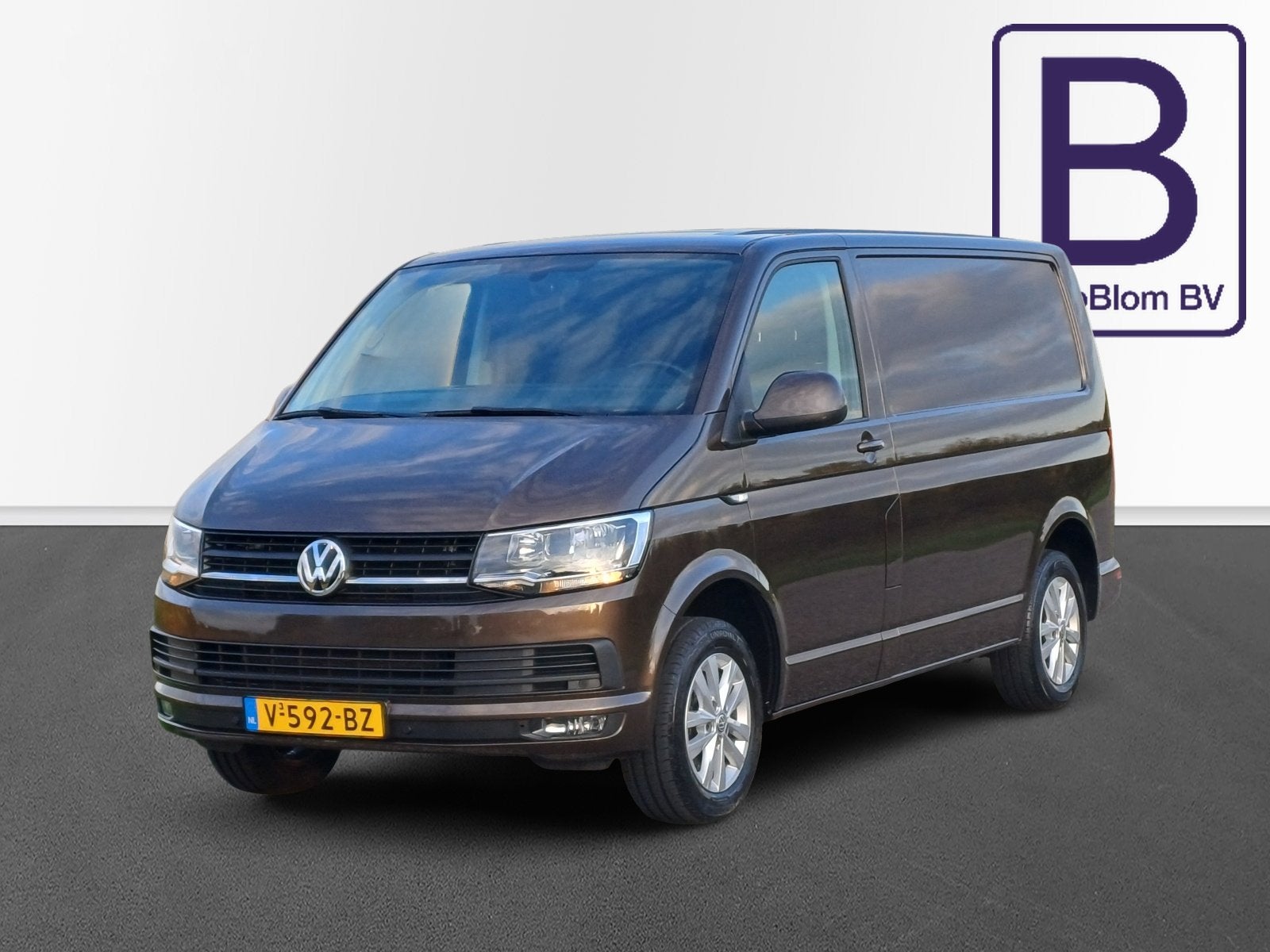 Volkswagen Transporter 2.0 TDI L1H1 Comfortline Rolstoelverv, Voorwielaandrijving, Stof, Gebruikt, Euro 6