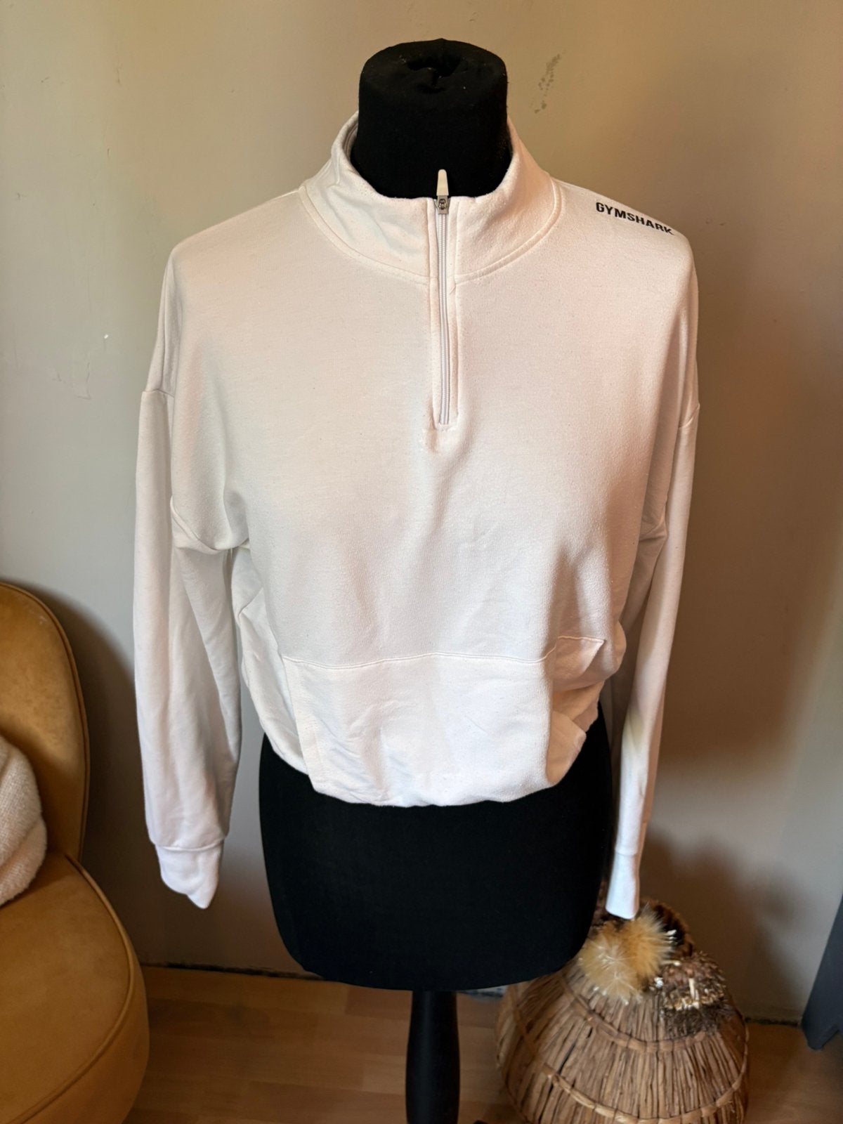 Gymshark witte cropped sweater mt L, Ophalen of Verzenden, Gedragen, Maat 42/44 (L), Wit