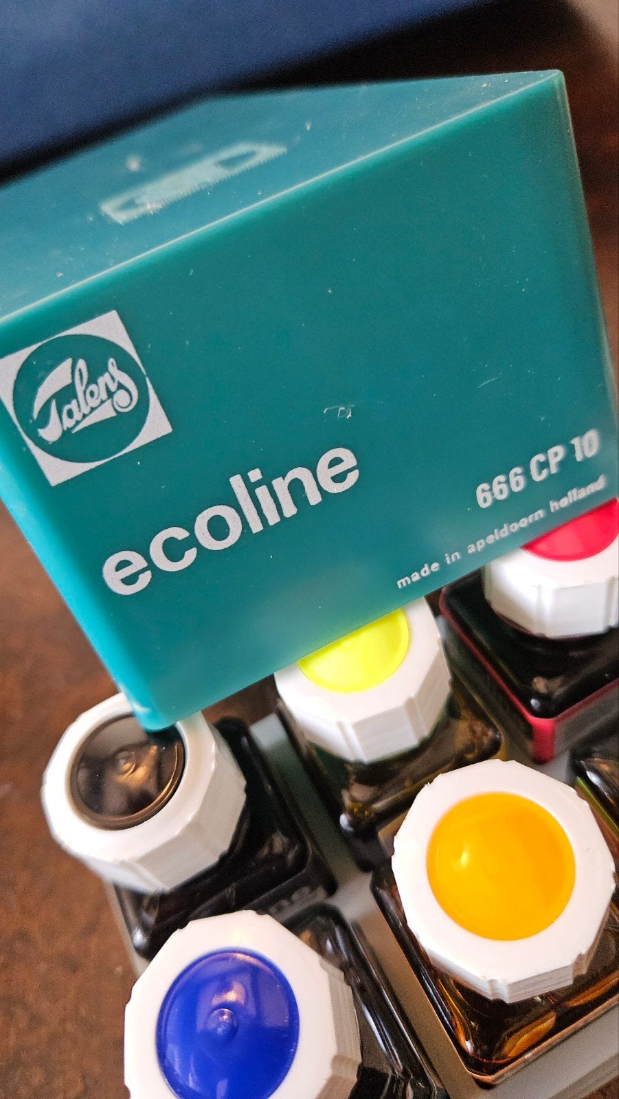 Nieuwe Talens Ecoline set - 10 kleuren in doos, Ophalen of Verzenden, Nieuw, Waterverf