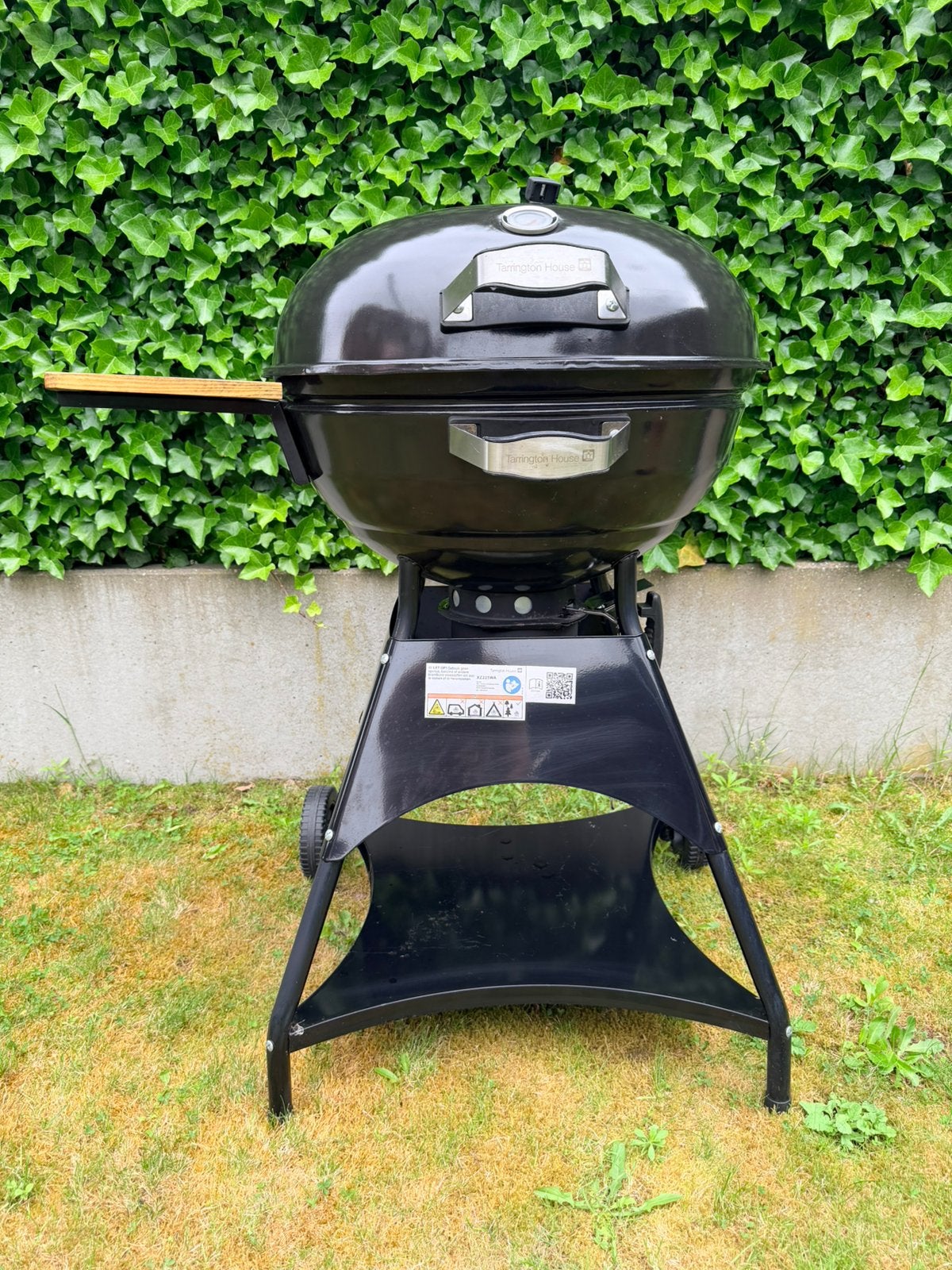 BBQ  Tarrington House, Tuin en Terras, Houtskoolbarbecues, Gebruikt, Ophalen