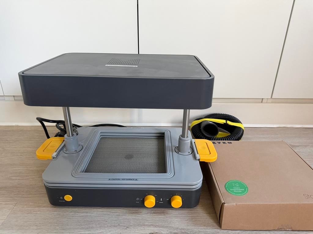 Mayku FormBox desktop vacuümvormer, Computers en Software, 3D Printers, Zo goed als nieuw, Ophalen of Verzenden